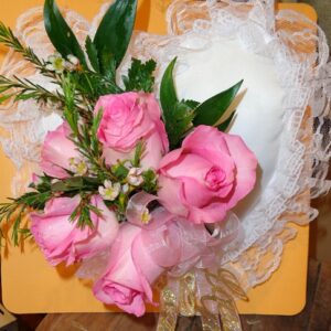 Rose Pillow Heart