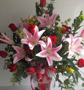 anazign lillys and roses