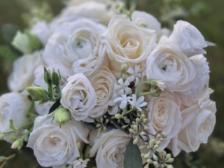 wedding flower compositions by Green Village Flowers, Joliet IL