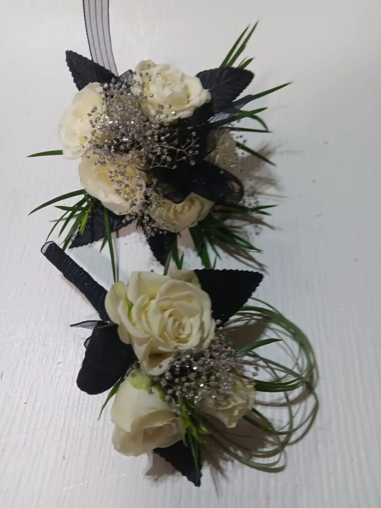 White roses pin  - prom and homecoming