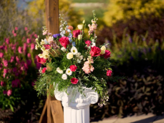 wedding flower compositions by Green Village Flowers, Joliet IL